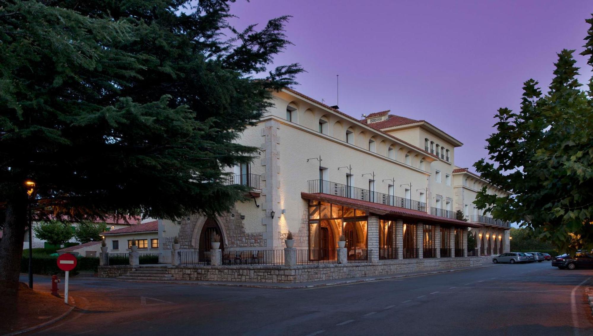 Hotel Parador De Teruel Zewnętrze zdjęcie